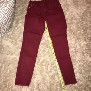 7 For All Mankind Ankle Gwenevere crop
Red size 26